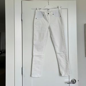 Paige Maternity Jeans 26